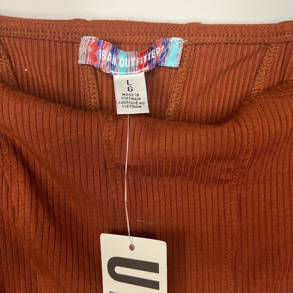 Urban Outfitters NWT Claudia Rust Puff Sleeve Top- NWT - Picture 3 of 7